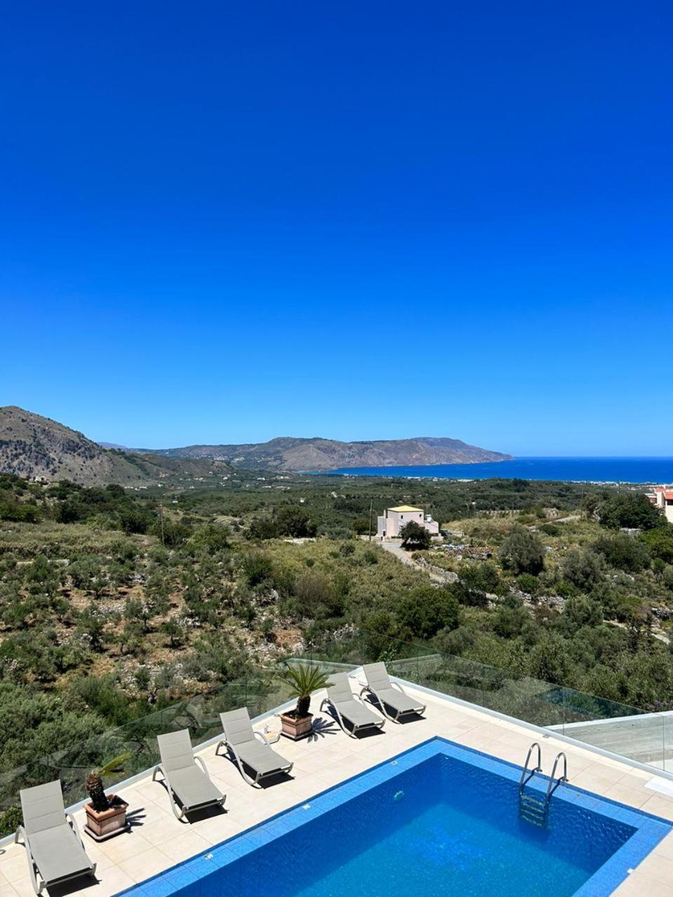 Villa Vuna - Private Pool -sea View *