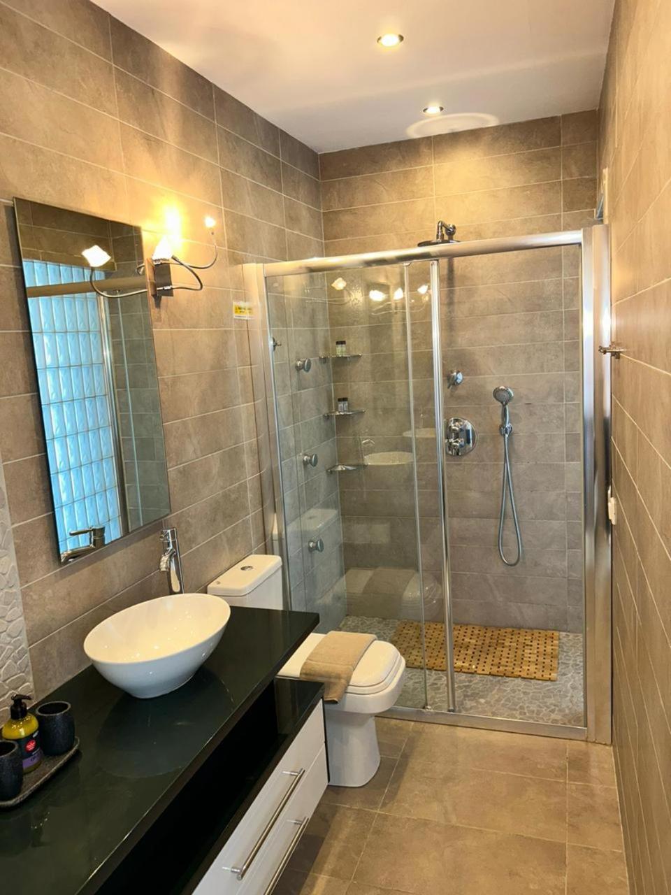 Villa Vuna - Private Pool -sea View *